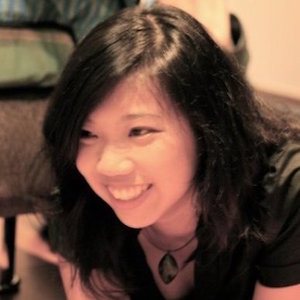 Photograph of Angela Cheong, CMO of 4xLabs